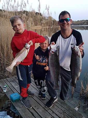 Solbjerggaard Ørredfiskeri 2019 fangst Familien Bunch